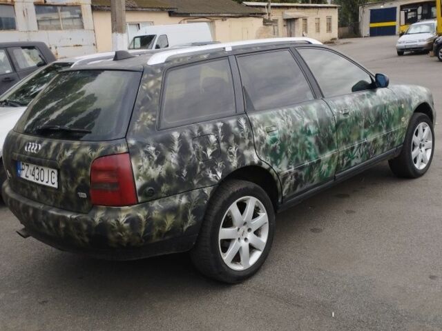 Серый Ауди А4, объемом двигателя 0 л и пробегом 284 тыс. км за 1500 $, фото 1 на Automoto.ua