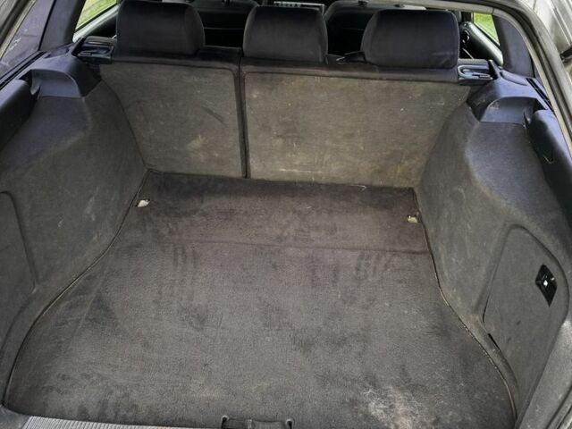 Серый Ауди А4, объемом двигателя 1.9 л и пробегом 400 тыс. км за 2300 $, фото 5 на Automoto.ua