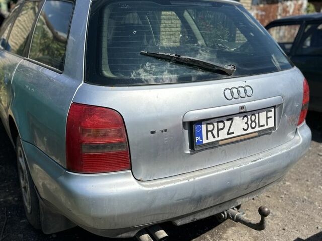 Серый Ауди А4, объемом двигателя 0 л и пробегом 2 тыс. км за 1200 $, фото 3 на Automoto.ua