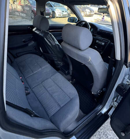 Серый Ауди А4, объемом двигателя 1.9 л и пробегом 415 тыс. км за 3199 $, фото 22 на Automoto.ua