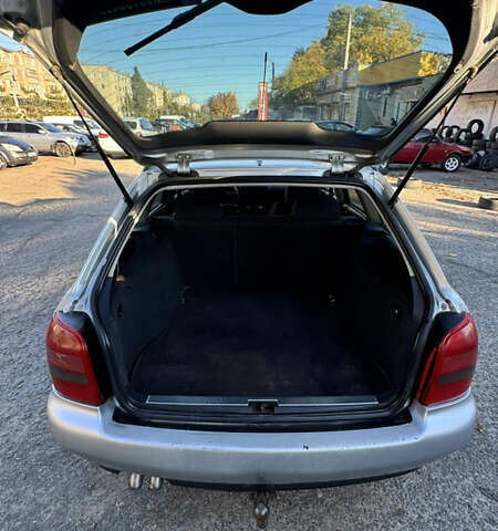 Серый Ауди А4, объемом двигателя 1.9 л и пробегом 415 тыс. км за 3199 $, фото 14 на Automoto.ua