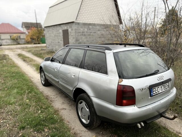 Сірий Ауді А4, об'ємом двигуна 2.5 л та пробігом 390 тис. км за 1350 $, фото 5 на Automoto.ua