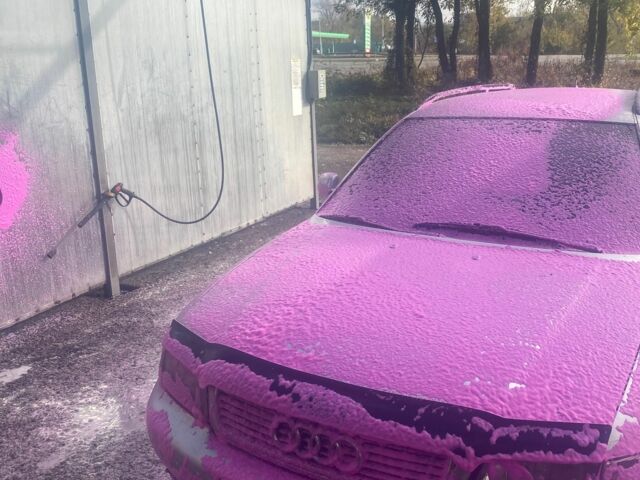 Серый Ауди А4, объемом двигателя 1.9 л и пробегом 354 тыс. км за 1850 $, фото 2 на Automoto.ua