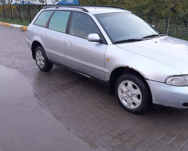 Серый Ауди А4, объемом двигателя 1.8 л и пробегом 411 тыс. км за 2600 $, фото 8 на Automoto.ua