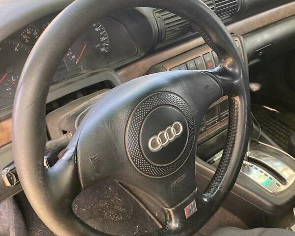Ауди А4 1998 в Запорожье на Automoto.ua Серый Ауди А4, объемом двигателя 1.9 л и пробегом 380 тыс. км за 1895 $, фото 4 на Automoto.ua