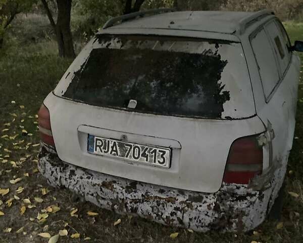 Ауди А4 1998 в Запорожье на Automoto.ua Серый Ауди А4, объемом двигателя 1.9 л и пробегом 380 тыс. км за 1895 $, фото 1 на Automoto.ua
