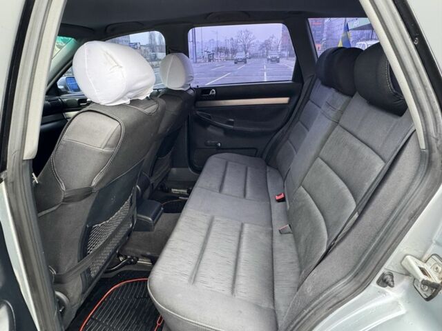 Серый Ауди А4, объемом двигателя 1.8 л и пробегом 320 тыс. км за 2950 $, фото 13 на Automoto.ua