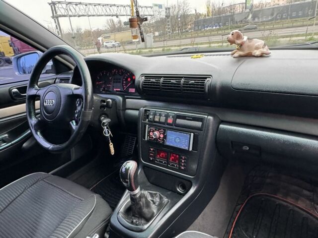 Серый Ауди А4, объемом двигателя 1.8 л и пробегом 320 тыс. км за 2950 $, фото 14 на Automoto.ua