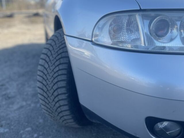 Сірий Ауді А4, об'ємом двигуна 1.6 л та пробігом 244 тис. км за 5844 $, фото 3 на Automoto.ua