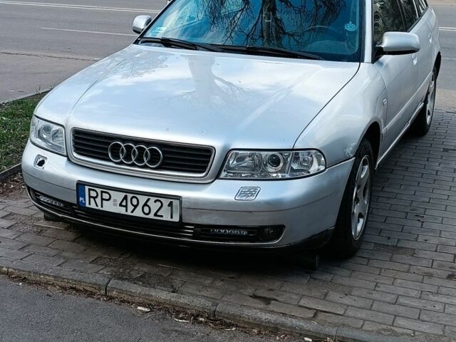 Серый Ауди А4, объемом двигателя 1.9 л и пробегом 378 тыс. км за 2400 $, фото 4 на Automoto.ua