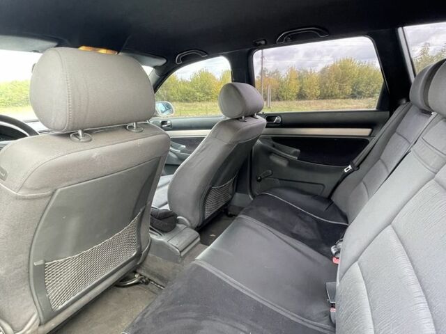 Серый Ауди А4, объемом двигателя 1.6 л и пробегом 376 тыс. км за 3900 $, фото 7 на Automoto.ua