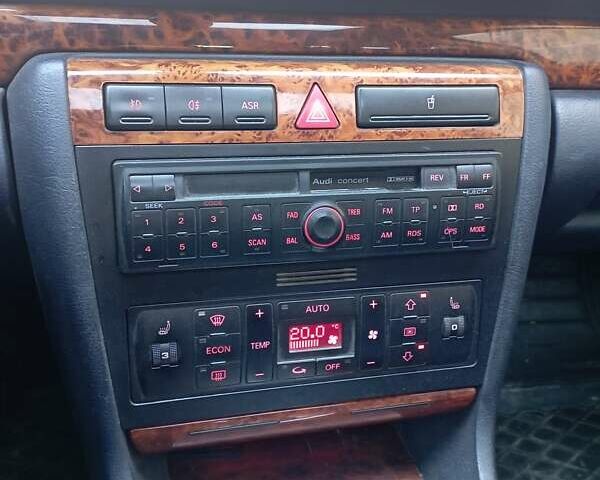 Сірий Ауді А4, об'ємом двигуна 2.5 л та пробігом 467 тис. км за 3800 $, фото 18 на Automoto.ua