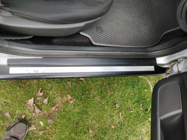 Серый Ауди А4, объемом двигателя 1.9 л и пробегом 474 тыс. км за 3800 $, фото 4 на Automoto.ua