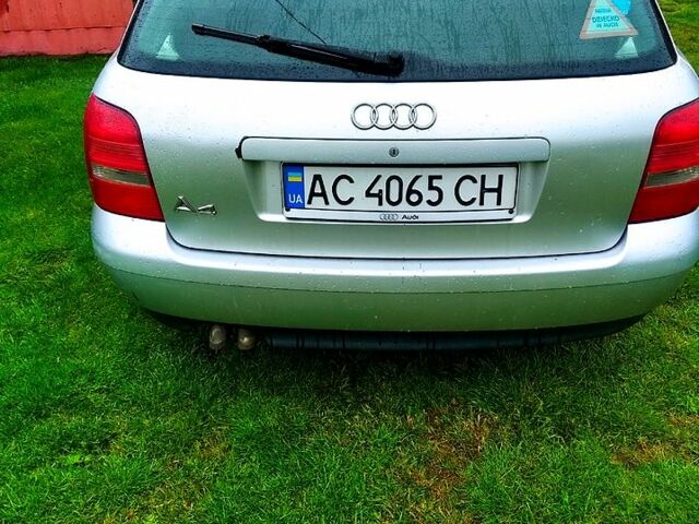 Серый Ауди А4, объемом двигателя 1.9 л и пробегом 25 тыс. км за 4000 $, фото 1 на Automoto.ua