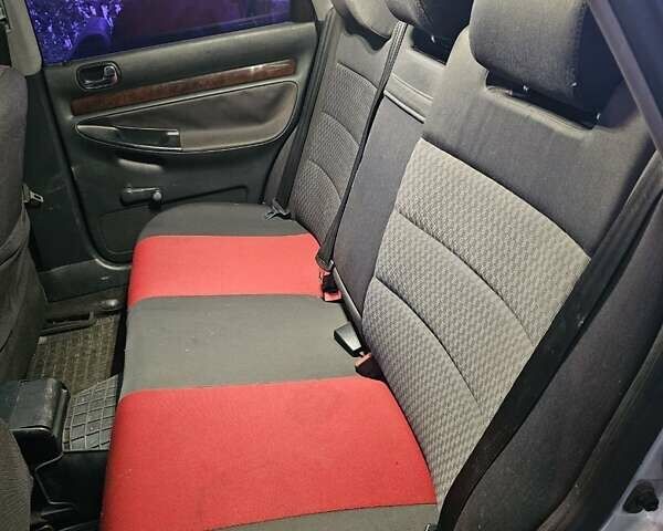 Сірий Ауді А4, об'ємом двигуна 1.9 л та пробігом 351 тис. км за 1300 $, фото 24 на Automoto.ua