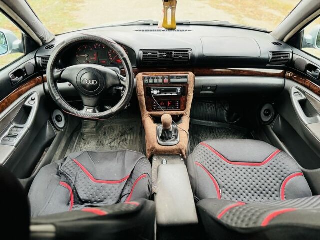 Серый Ауди А4, объемом двигателя 0 л и пробегом 200 тыс. км за 2150 $, фото 13 на Automoto.ua