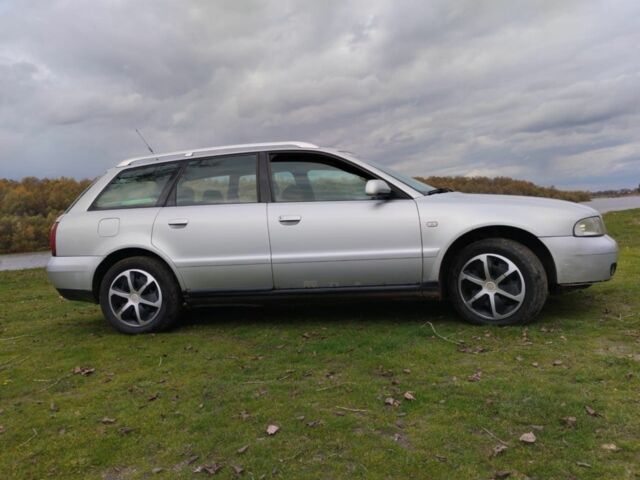 Серый Ауди А4, объемом двигателя 1.9 л и пробегом 474 тыс. км за 3800 $, фото 3 на Automoto.ua