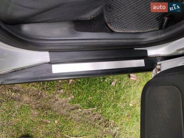 Серый Ауди А4, объемом двигателя 1.9 л и пробегом 474 тыс. км за 3800 $, фото 8 на Automoto.ua