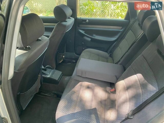 Сірий Ауді А4, об'ємом двигуна 1.6 л та пробігом 372 тис. км за 3250 $, фото 6 на Automoto.ua