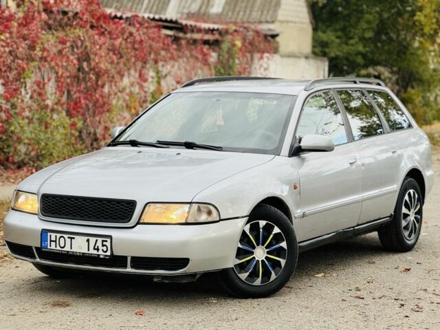 Серый Ауди А4, объемом двигателя 0 л и пробегом 200 тыс. км за 2150 $, фото 1 на Automoto.ua