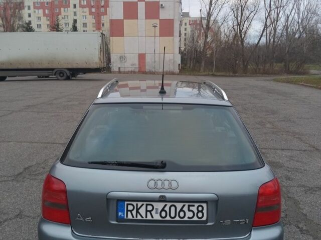 Сірий Ауді А4, об'ємом двигуна 1.9 л та пробігом 268 тис. км за 2500 $, фото 17 на Automoto.ua