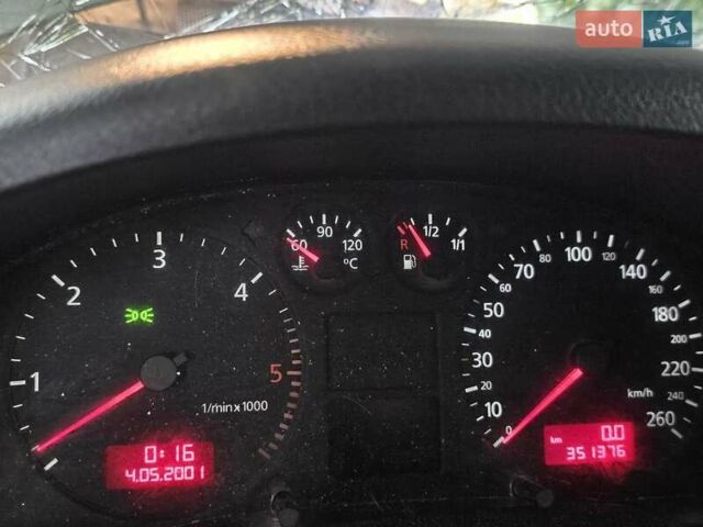Сірий Ауді А4, об'ємом двигуна 1.9 л та пробігом 351 тис. км за 1300 $, фото 22 на Automoto.ua