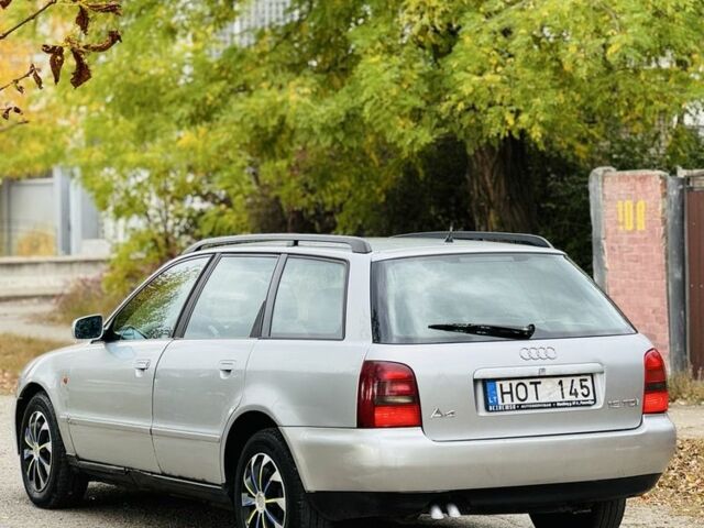 Серый Ауди А4, объемом двигателя 0 л и пробегом 200 тыс. км за 2150 $, фото 7 на Automoto.ua