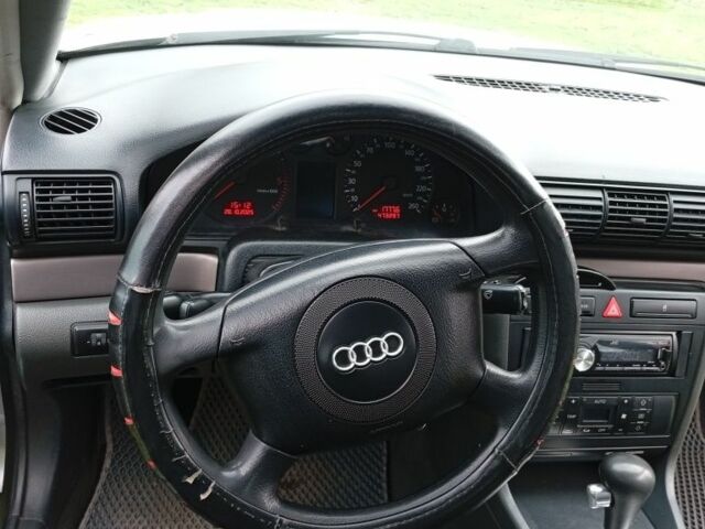 Серый Ауди А4, объемом двигателя 1.9 л и пробегом 474 тыс. км за 3800 $, фото 16 на Automoto.ua