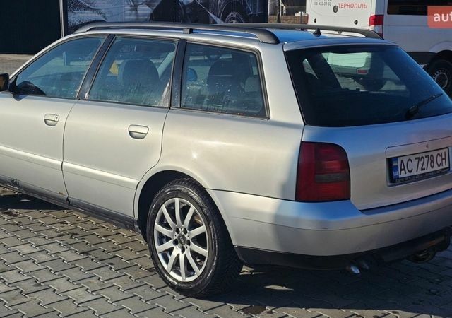 Серый Ауди А4, объемом двигателя 1.9 л и пробегом 335 тыс. км за 3900 $, фото 4 на Automoto.ua