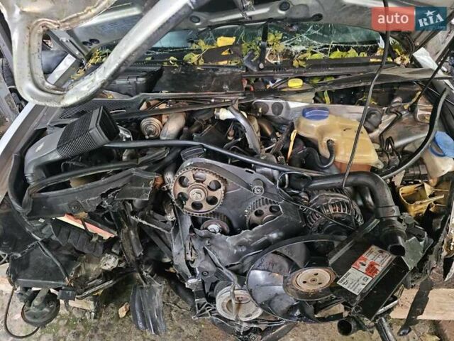 Сірий Ауді А4, об'ємом двигуна 1.9 л та пробігом 351 тис. км за 1300 $, фото 8 на Automoto.ua