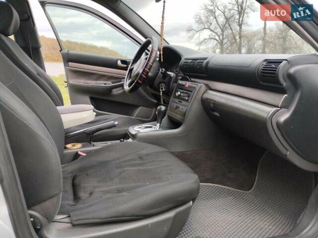 Серый Ауди А4, объемом двигателя 1.9 л и пробегом 474 тыс. км за 3800 $, фото 1 на Automoto.ua