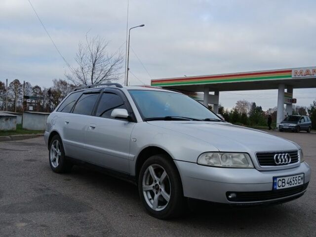 Серый Ауди А4, объемом двигателя 2.4 л и пробегом 344 тыс. км за 4500 $, фото 3 на Automoto.ua