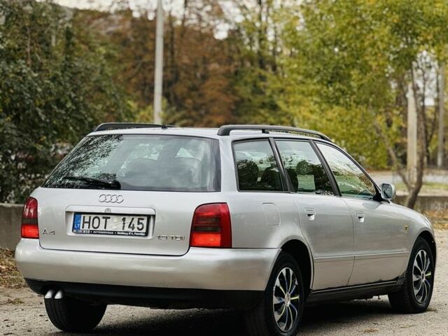 Серый Ауди А4, объемом двигателя 0 л и пробегом 200 тыс. км за 2150 $, фото 8 на Automoto.ua