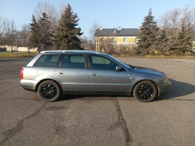 Серый Ауди А4, объемом двигателя 1.9 л и пробегом 267 тыс. км за 2800 $, фото 2 на Automoto.ua