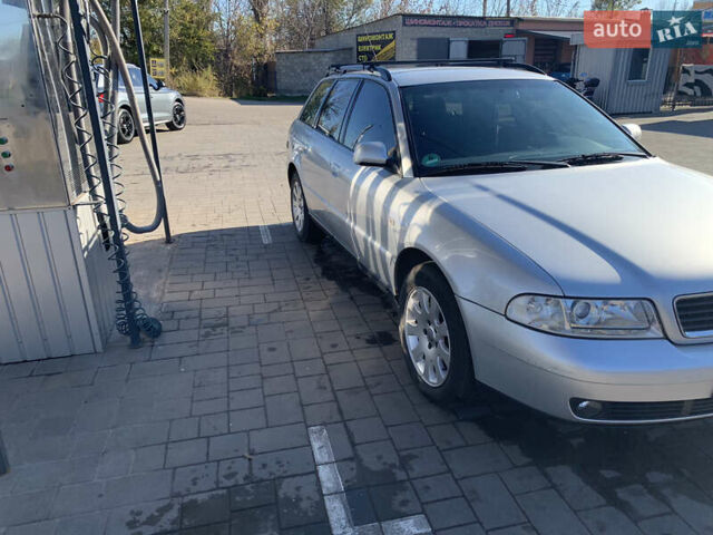 Серый Ауди А4, объемом двигателя 1.6 л и пробегом 260 тыс. км за 4200 $, фото 9 на Automoto.ua