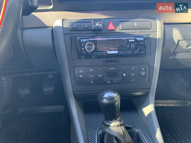 Серый Ауди А4, объемом двигателя 1.6 л и пробегом 260 тыс. км за 4200 $, фото 15 на Automoto.ua