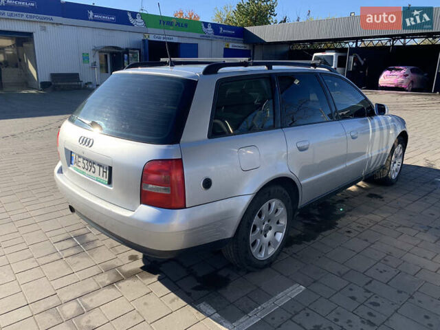 Серый Ауди А4, объемом двигателя 1.6 л и пробегом 260 тыс. км за 4200 $, фото 7 на Automoto.ua