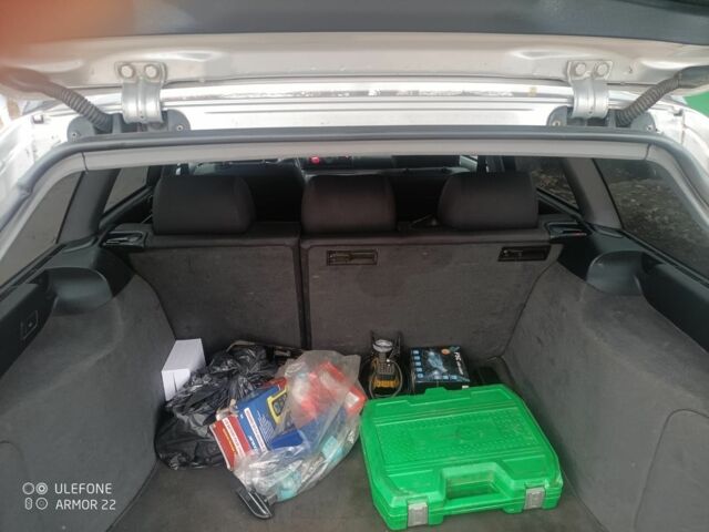 Сірий Ауді А4, об'ємом двигуна 1.9 л та пробігом 1000 тис. км за 1500 $, фото 1 на Automoto.ua