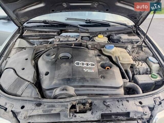 Сірий Ауді А4, об'ємом двигуна 1.9 л та пробігом 480 тис. км за 4400 $, фото 4 на Automoto.ua