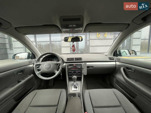 Сірий Ауді А4, об'ємом двигуна 1.8 л та пробігом 250 тис. км за 3999 $, фото 9 на Automoto.ua