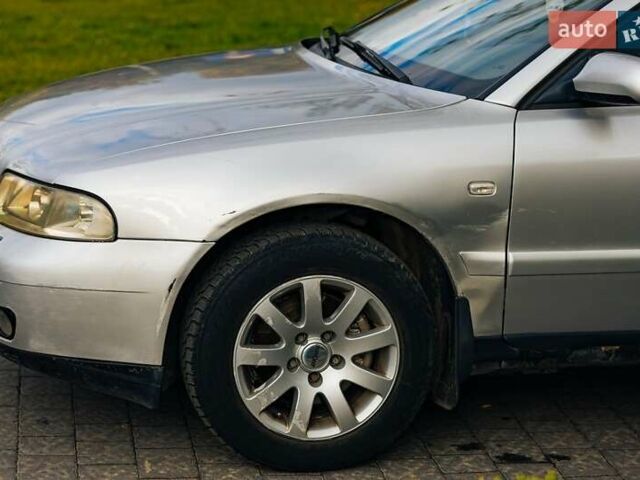 Ауді А4 2001 у Львові на Automoto.ua Сірий Ауді А4, об'ємом двигуна 1.9 л та пробігом 457 тис. км за 3750 $, фото 4 на Automoto.ua