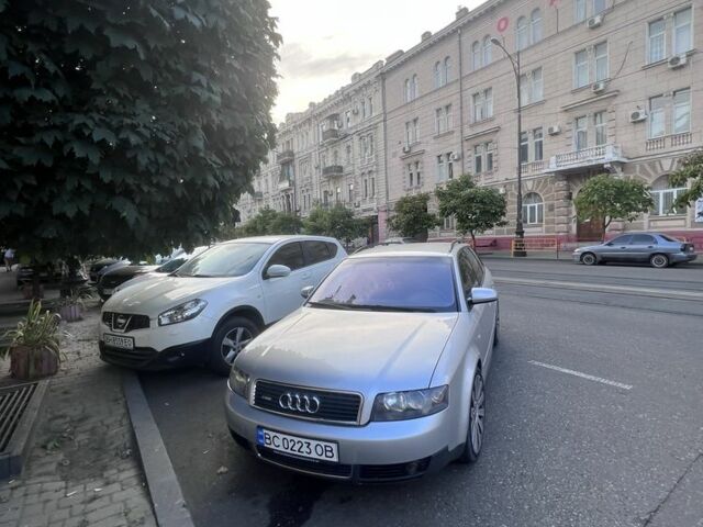 Серый Ауди А4, объемом двигателя 1.8 л и пробегом 2 тыс. км за 4500 $, фото 4 на Automoto.ua