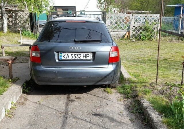Сірий Ауді А4, об'ємом двигуна 2.5 л та пробігом 370 тис. км за 5500 $, фото 3 на Automoto.ua