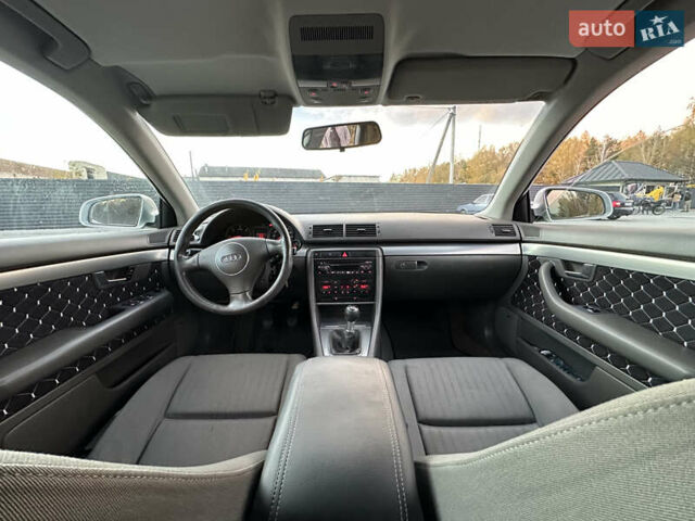 Сірий Ауді А4, об'ємом двигуна 2.5 л та пробігом 447 тис. км за 4199 $, фото 6 на Automoto.ua