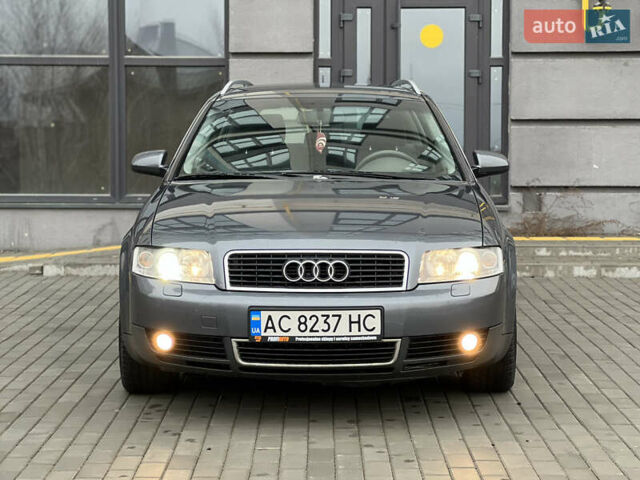Сірий Ауді А4, об'ємом двигуна 1.8 л та пробігом 250 тис. км за 3999 $, фото 1 на Automoto.ua