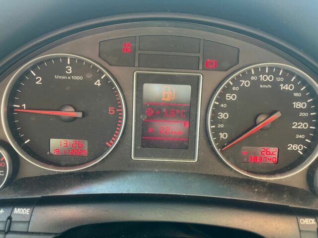 Серый Ауди А4, объемом двигателя 1.9 л и пробегом 383 тыс. км за 2600 $, фото 1 на Automoto.ua