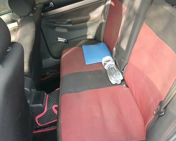 Серый Ауди А4, объемом двигателя 1.9 л и пробегом 400 тыс. км за 4400 $, фото 3 на Automoto.ua