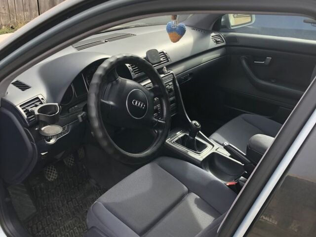 Серый Ауди А4, объемом двигателя 2 л и пробегом 273 тыс. км за 5000 $, фото 5 на Automoto.ua