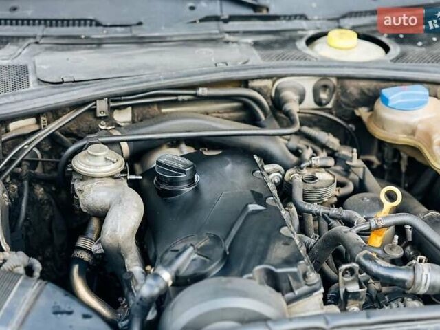 Ауді А4 2001 у Львові на Automoto.ua Сірий Ауді А4, об'ємом двигуна 1.9 л та пробігом 457 тис. км за 3750 $, фото 10 на Automoto.ua