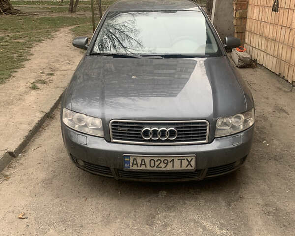 Серый Ауди А4, объемом двигателя 2 л и пробегом 249 тыс. км за 4700 $, фото 2 на Automoto.ua